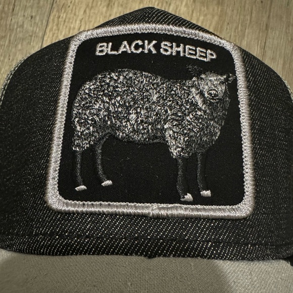 Goorin Bros Trucker Farm Silky Sheep - Picture 3 of 10